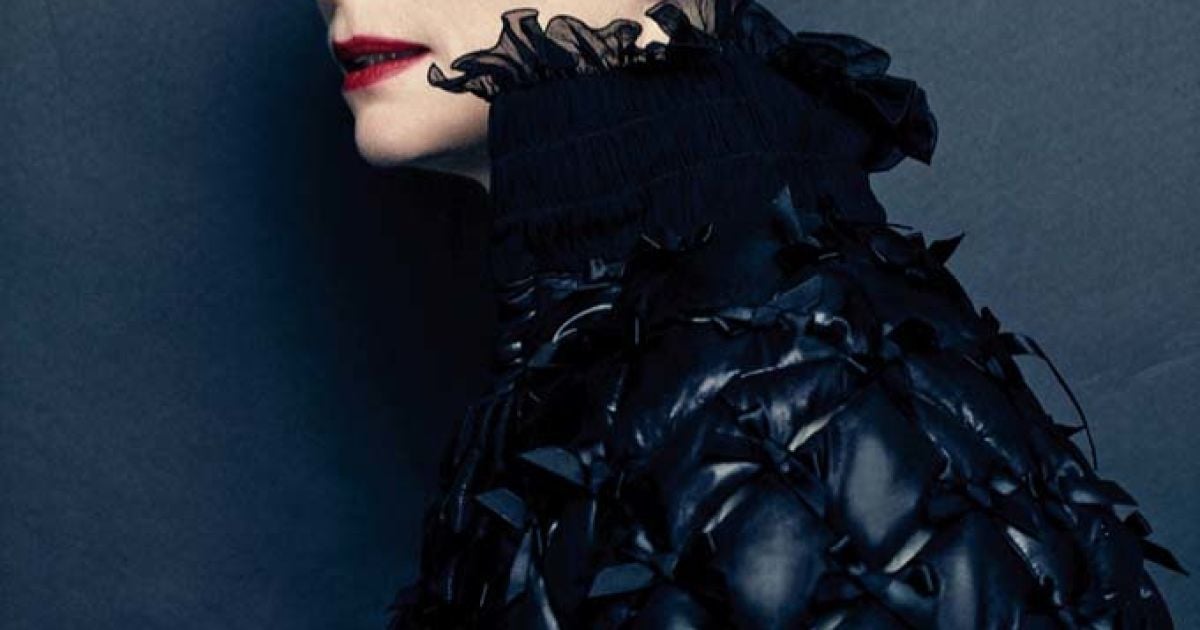 Тильда Суинтон в фотосессии Vogue Korea