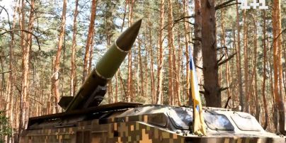 "Бавовна" в Новій Каховці й Мелітополі та вибухи у Криму - хто за цим стоїть