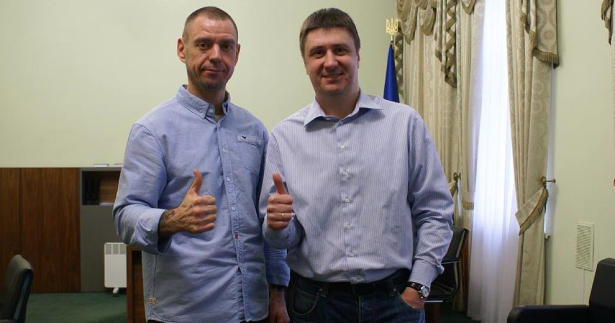 Міхалок звернувся до Кириленка з проханням про дозвіл на постійне проживання в Україні.