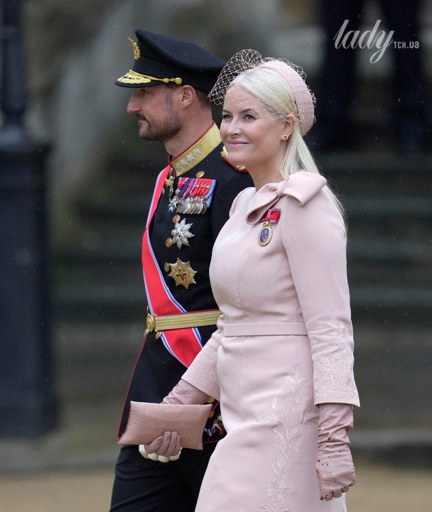 Кронпринцеса Метте-Маріт із чоловіком кронпринцем Гоконом / © Associated Press