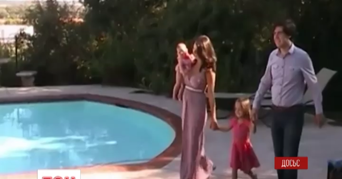 Детей убила их мать.