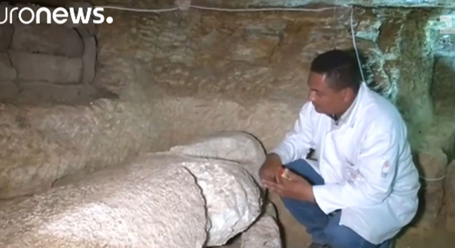 У єгипетській провінції археологи знайшли підземне місто мертвих разом з їхніми скарбами