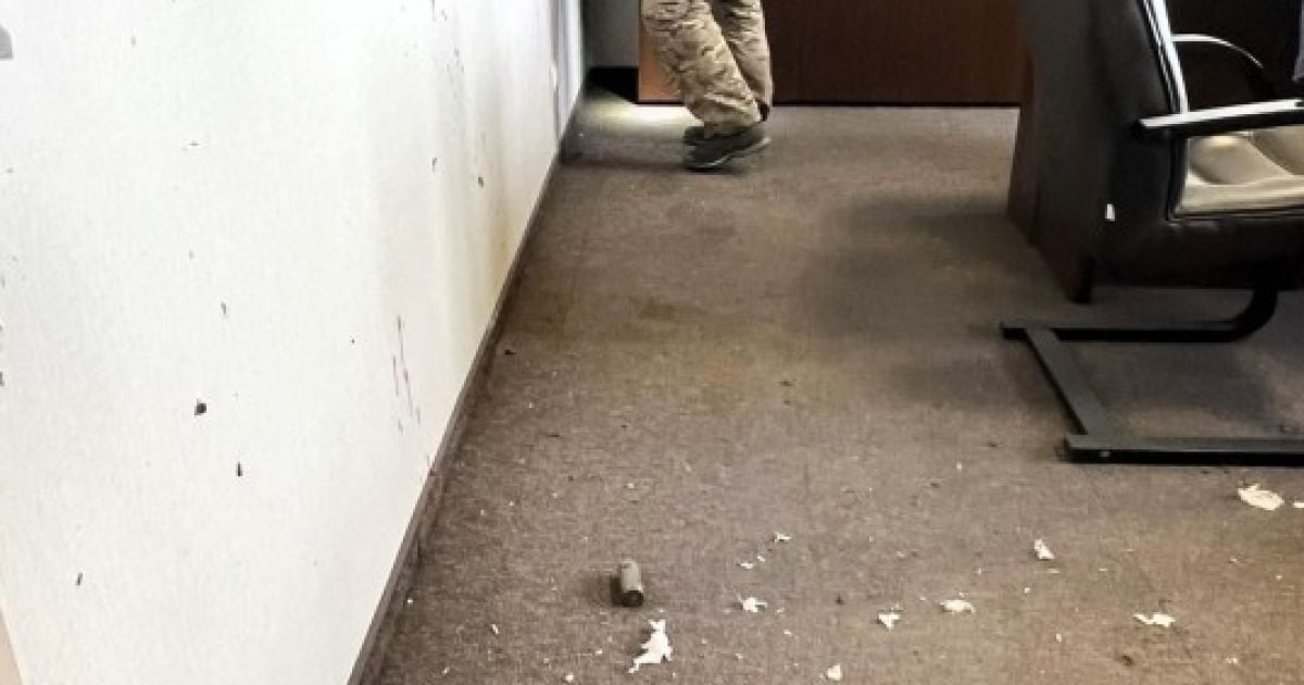 Взрыв в офисе торговой сети