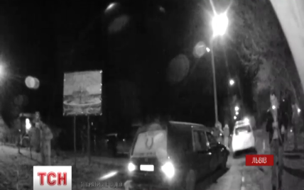 П'яний чоловік на катафалку влаштував ДТП у Львові