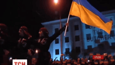 Впечатляющая акция в поддержку Надежды Савченко прошла в ночном Тбилиси