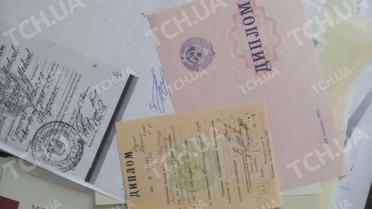 документи для ватажків бойовиків_6 / © фото: Андрій Цаплієнко