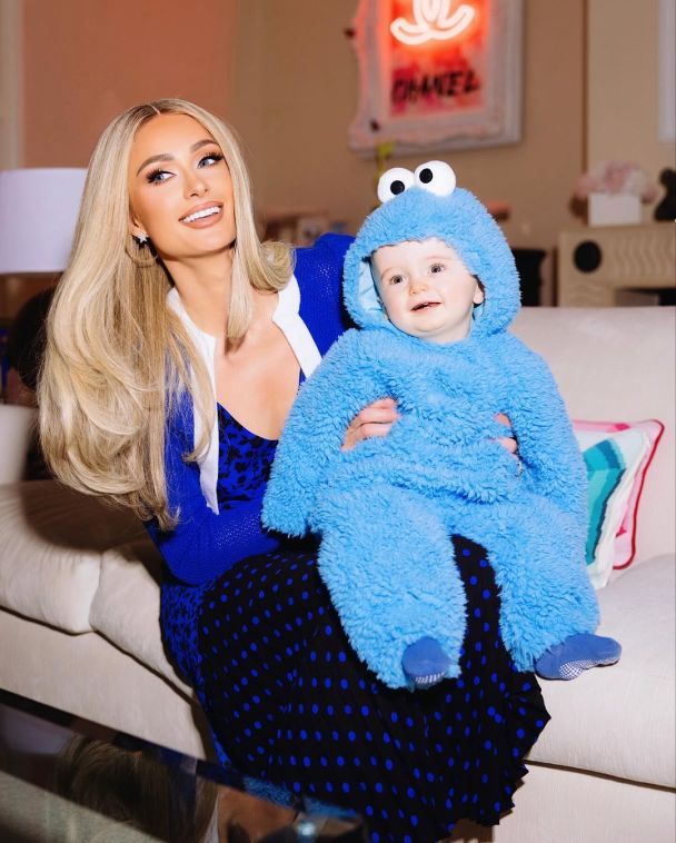 Пэрис Хилтон с сыном Фениксом / © instagram.com/parishilton