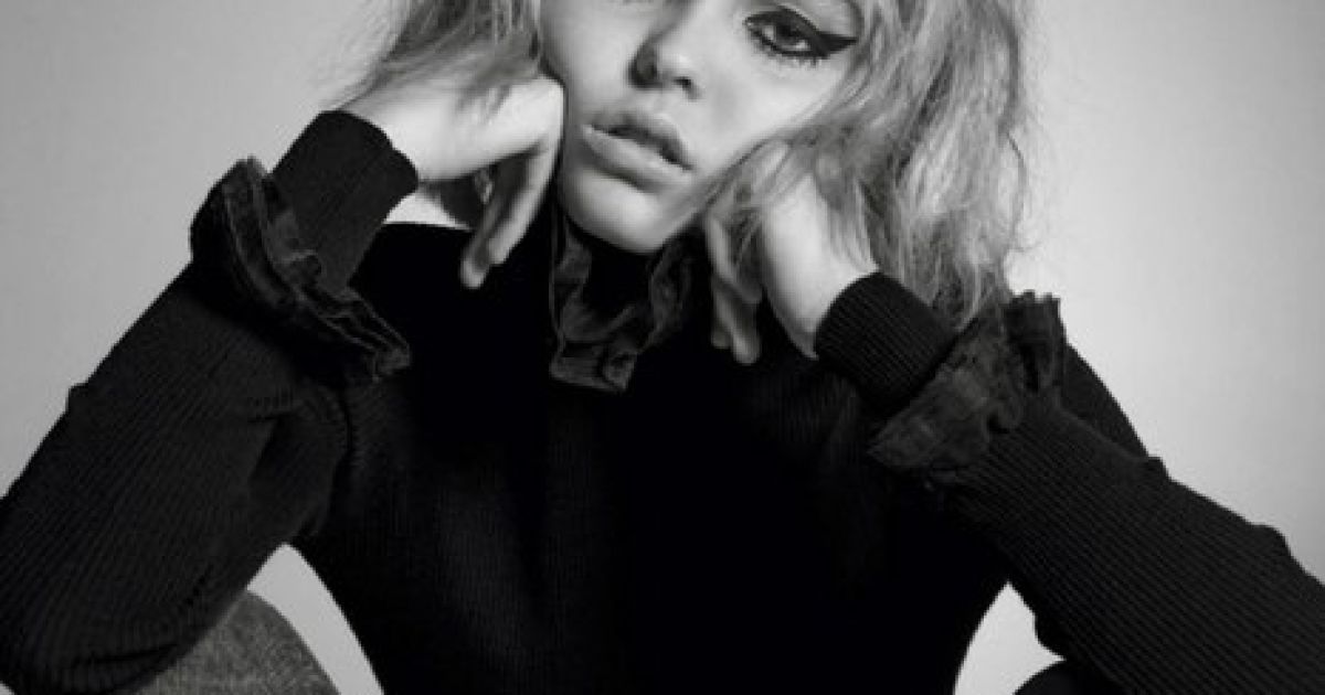 Лили-Роуз Депп снялась для VOGUE Paris / © vk.com/clublilyrose