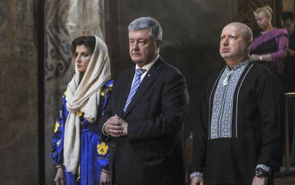 Порошенко объяснил, почему проигнорировал официальные торжества на Майдане