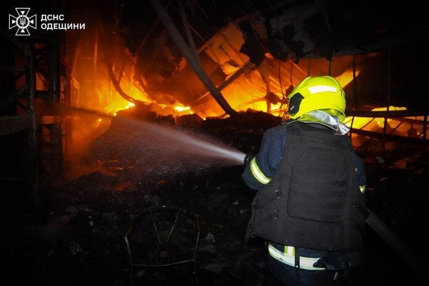 Удар по Одеській області 4 червня / © ДСНС