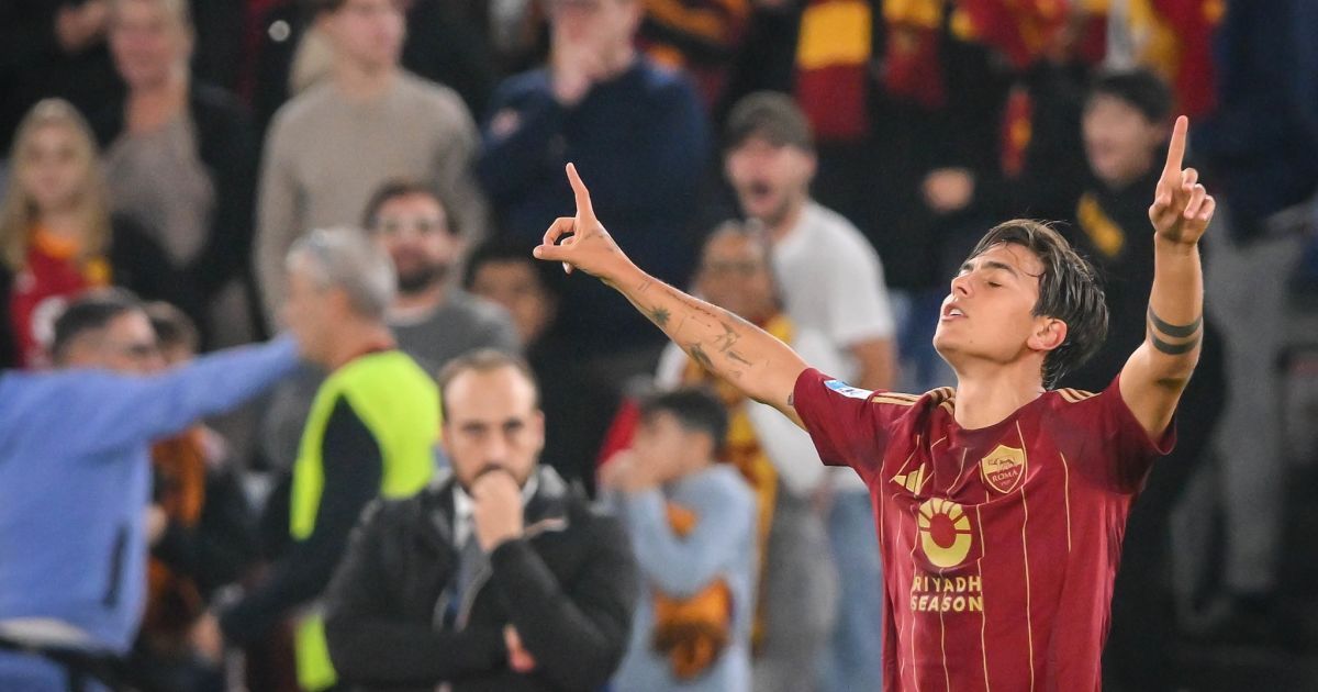 Пауло Дибала / Фото: facebook.com/officialasroma
