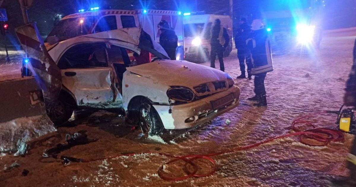В Одесской области в машине нашли мертвую девушку