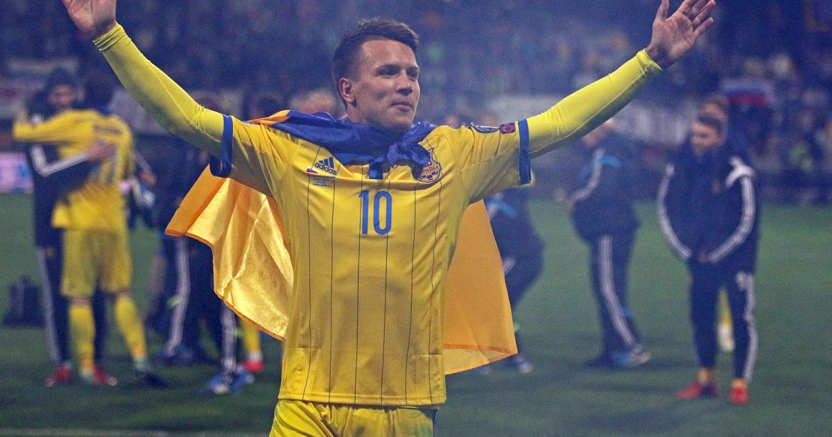 Евгений Коноплянка