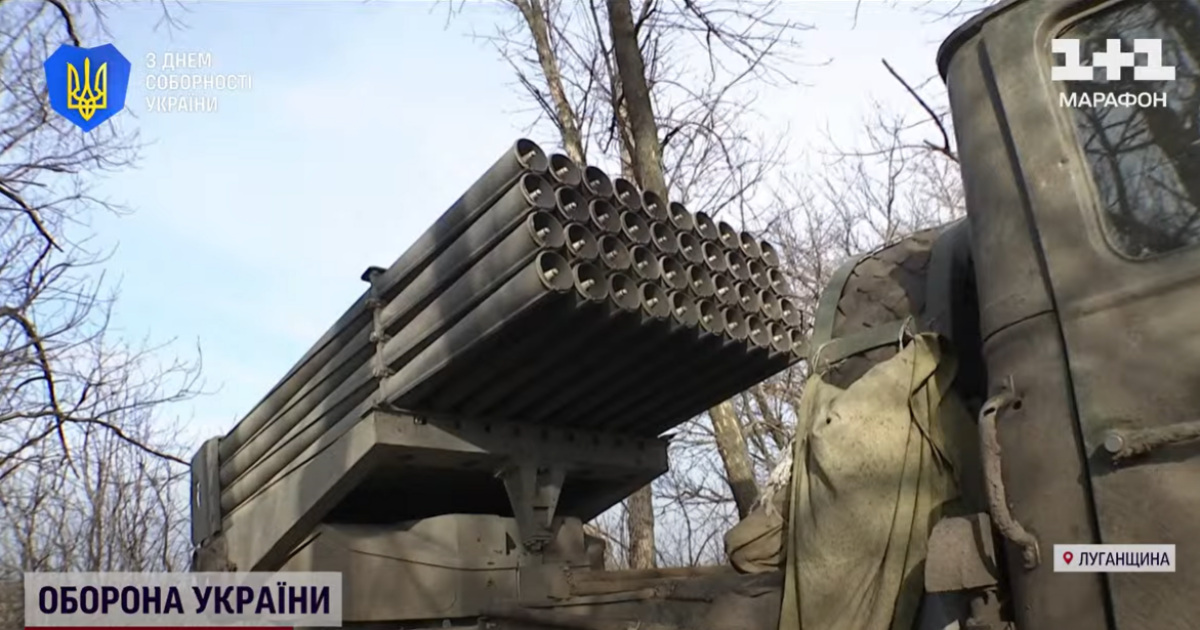 "Забрасываем за шиворот им": несмотря на нашествие врага, украинские военные давят их на Харьковщине