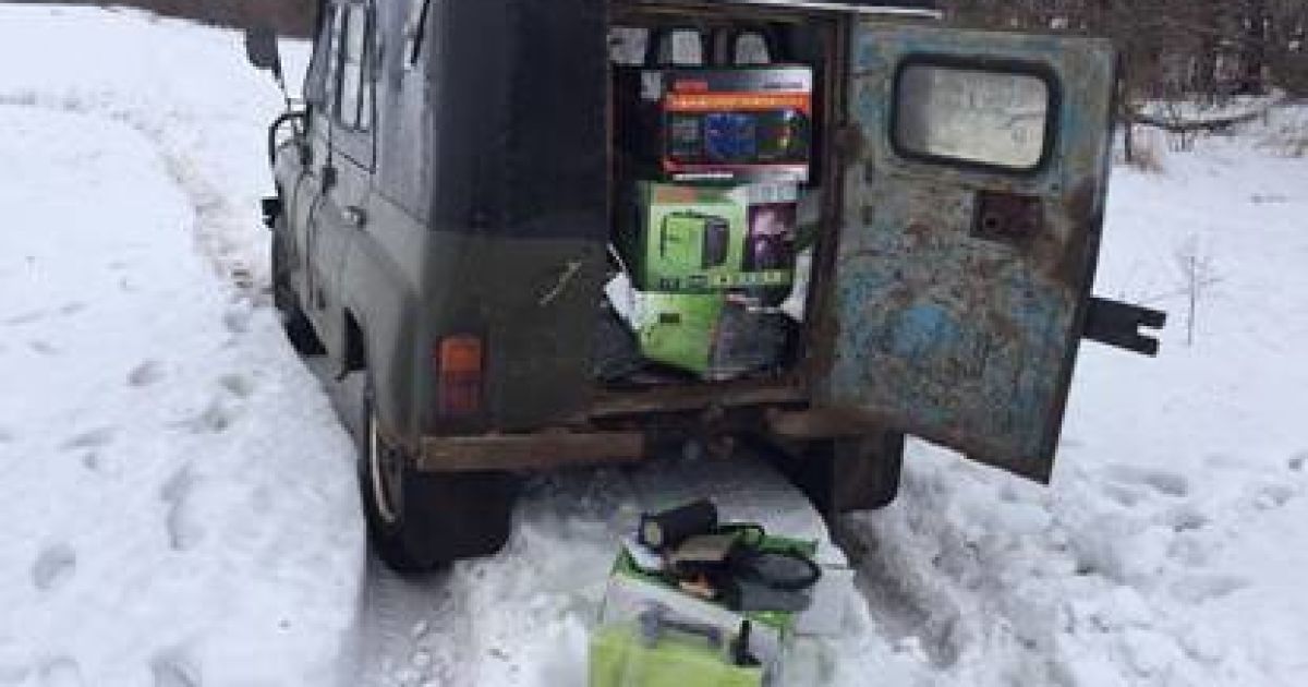 СБУ задержала автомобиль с контрабандными микросхемами
