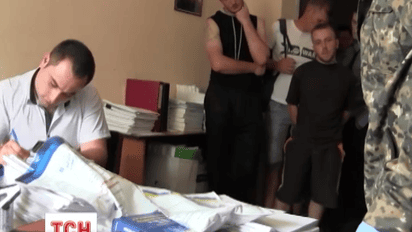 После столкновений возле Верховной Рады под арестом остаются 18 человек
