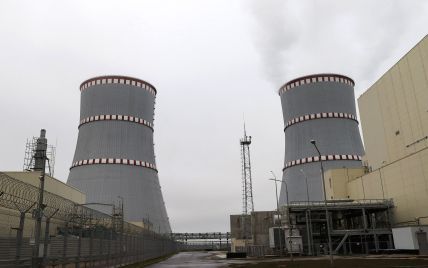 Урочисто відкрита Лукашенком АЕС у Білорусі призупинила вироблення енергії