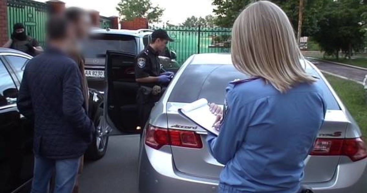 В Киеве полиция задержала криминальных "авторитетов" во главе с "вором в законе"