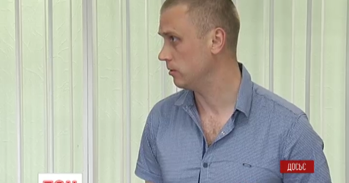 Суд дозволив скандальному екс-беркутівцю працювати в поліції