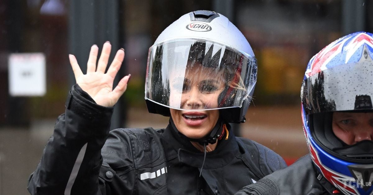 Аманда Голден