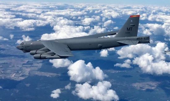 В РФ заявили о появлении стратегических бомбардировщиков США у их госграницы