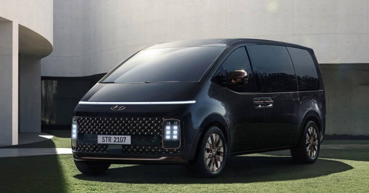 Підприємство МОЗ замовило люксовий автомобіль Hyundai Staria