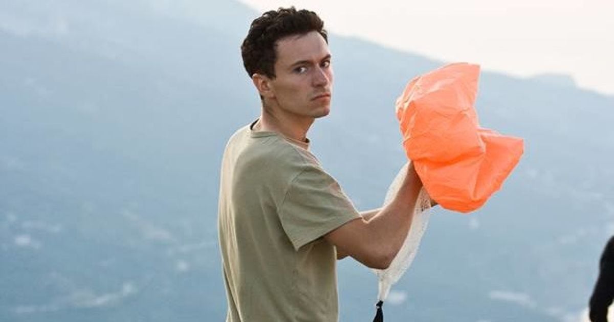 У Швейцарії розбився екстремал, який проходив у справі про розмальовану Мустангом зірку у Москві