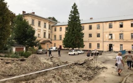Руководство психбольницы во Львове не появилось на работе после резни в заведении