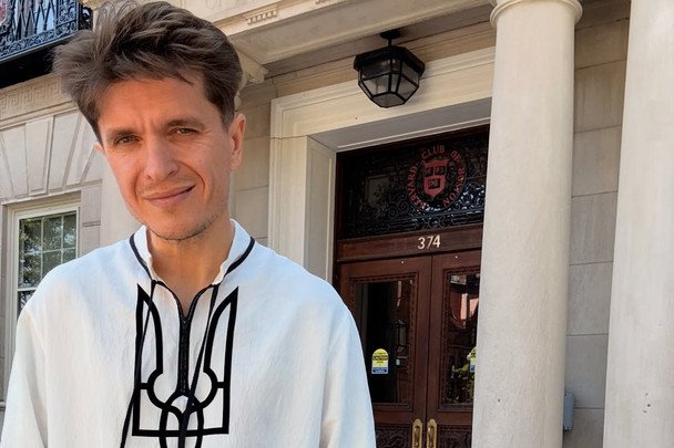 Анатолий Анатолич выехал из Украины во время войны и рассекретил свою важную миссию
