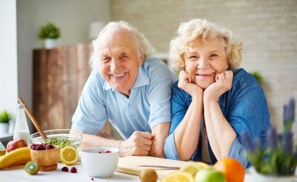 Що корисно їсти на сніданок літнім людям визначили вчені