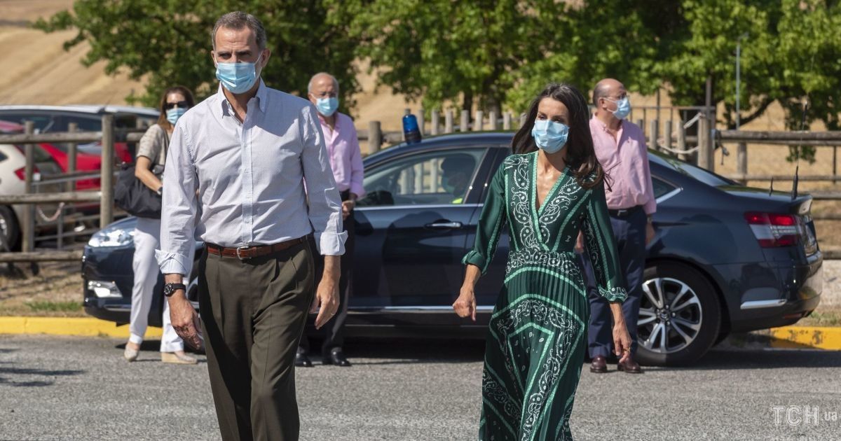 Король Филипп VI и королева Летиция