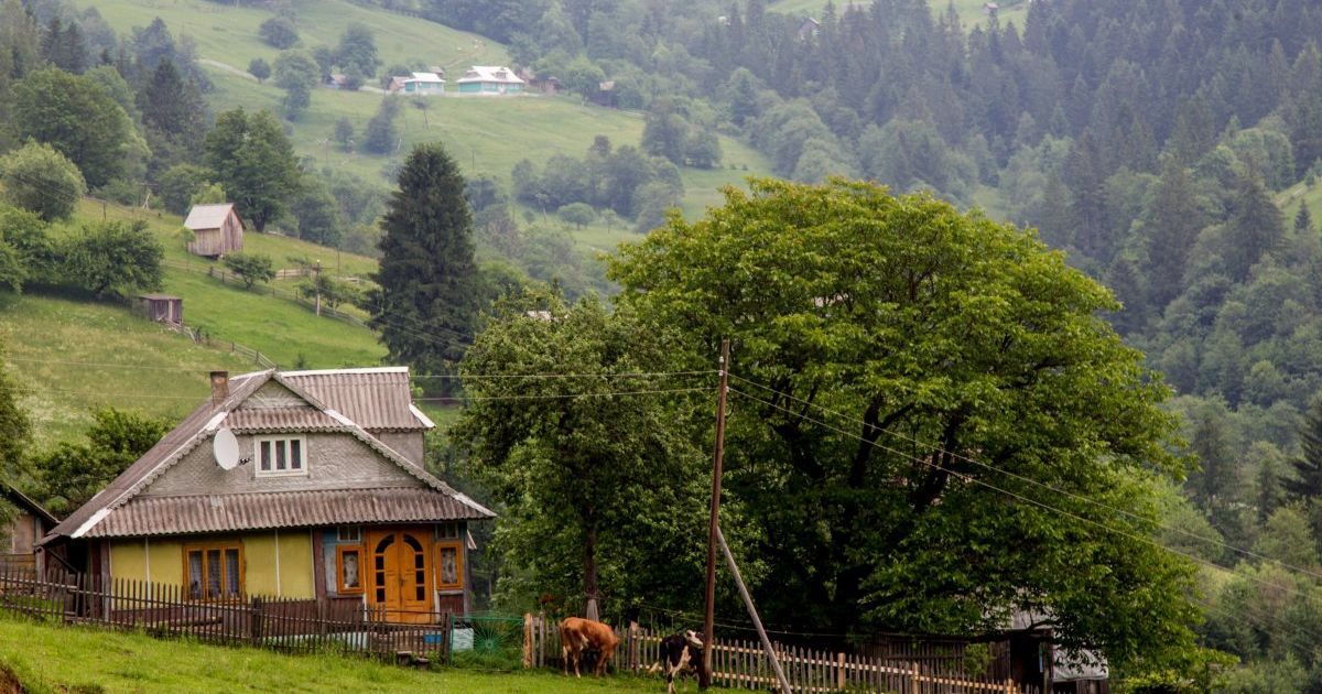 Українцям дозволили оформляти субсидію на дачу