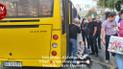 Не успела выйти: в Киеве водитель маршрутки закрыл дверь и протянул женщину по асфальту