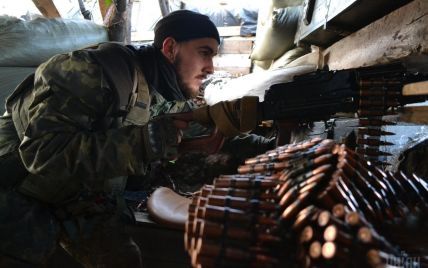 Бойовики активізували обстріли на раніше відносно спокійній Луганщині. Хроніка АТО