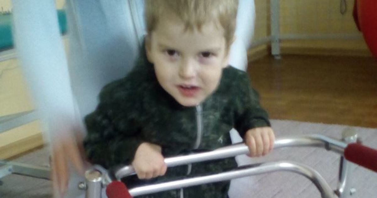 Тимурчик сподівається на допомогу добрих людей