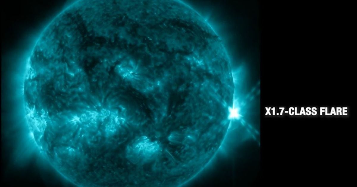 На Солнце произошли две мощные вспышки менее чем за два часа