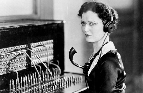 Чому ми кажемо «алло», коли підіймаємо слухавку: цього ви точно не знали 1 Історія слова «алло»