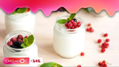 Десерт "Білий сніданок" і маринований ревінь | Рецепти Сніданку