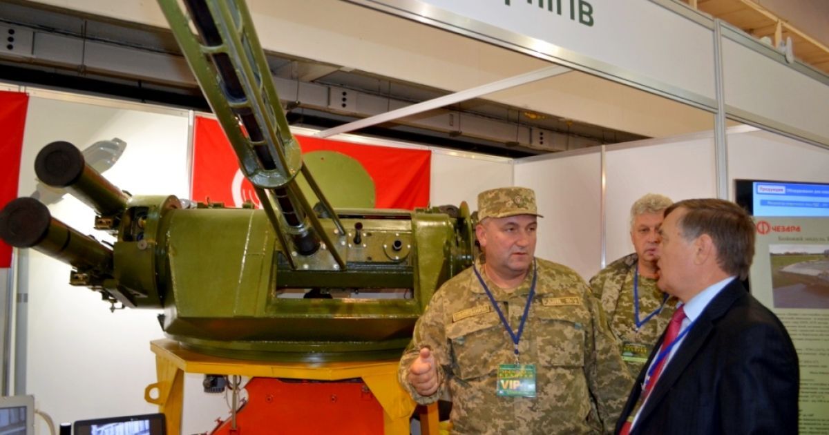 Много образцов техники, которая представлена на выставке, уже прошли испытания в зоне АТО / © mil.gov.ua