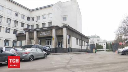 В больнице "Феофания" для Зеленского оборудовали кабинет, в котором он проводит селекторные совещания