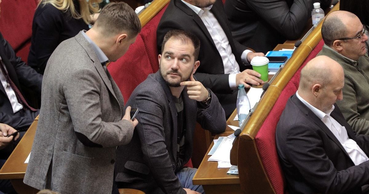 У нардепа Юрченко нашли незарегистрированный пистолет