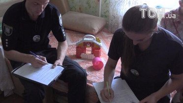 У Києві 3-річна дитина випала із вікна 16 поверху _1 / © ГУ Національної поліції в Києві