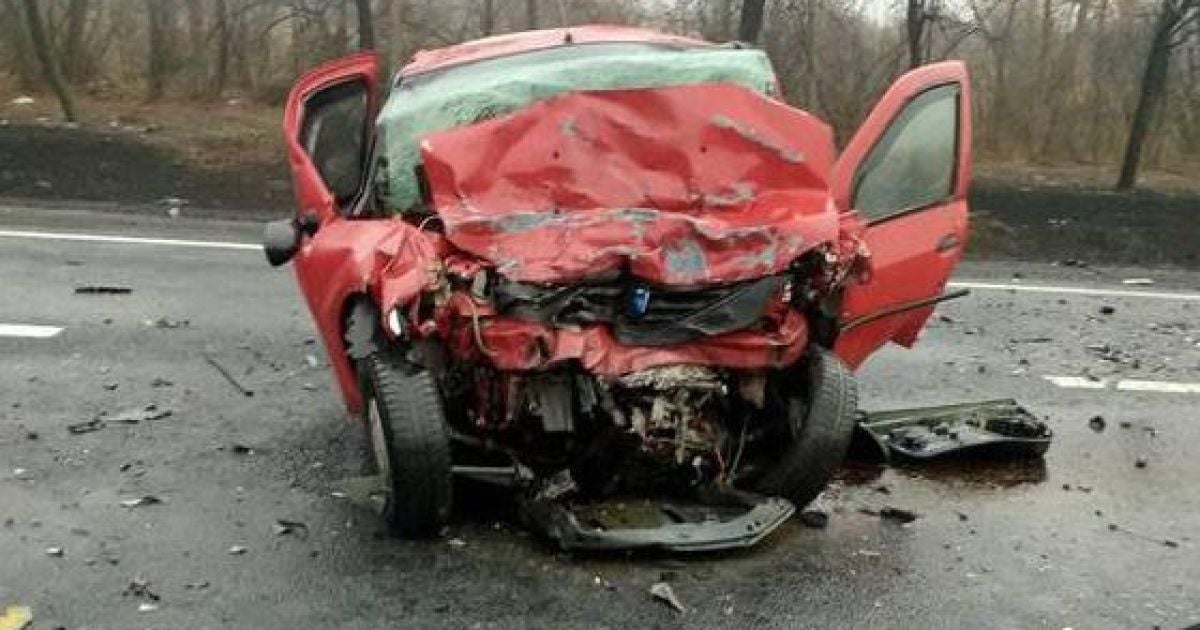 На Донетчине два человека погибли и еще два в больнице после жуткого ДТП