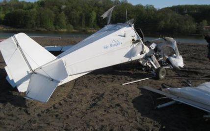 На Киевщине разбился одномоторный самолет