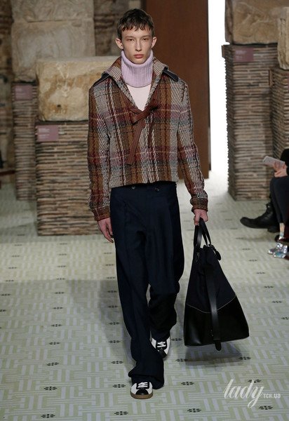 Коллекция Lanvin прет-а-порте сезона осень-зима 2019-2020 / © East News