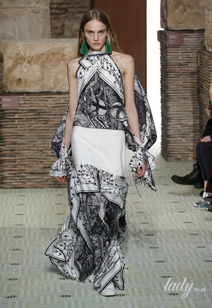 Коллекция Lanvin прет-а-порте сезона осень-зима 2019-2020 / © East News