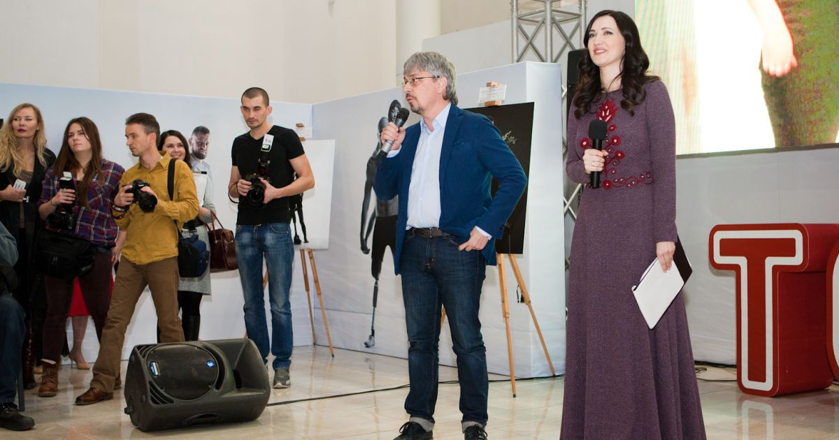 В Киеве состоялось открытие фотовыставки &laquo;Переможці&raquo; / © пресс-служба канала "1+1"