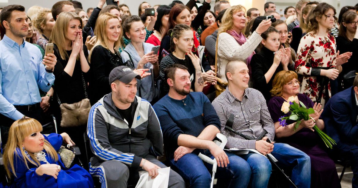 В Киеве состоялось открытие фотовыставки &laquo;Переможці&raquo; / © пресс-служба канала "1+1"