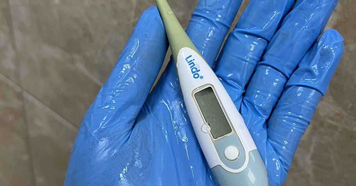 Достать термометр было очень непросто/Фото: Волынская областная детская клиническая больница