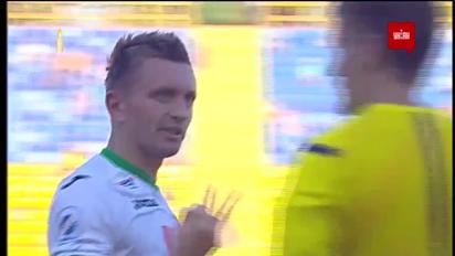 Карпаты - Сталь - 2:1. Видео удаления Голодюка